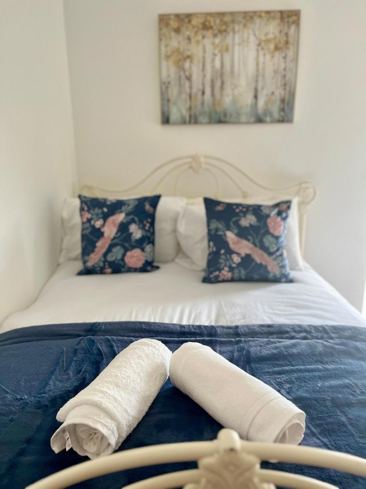 Apartment Chic 2-bed Flat - Coop Live & Ethiad