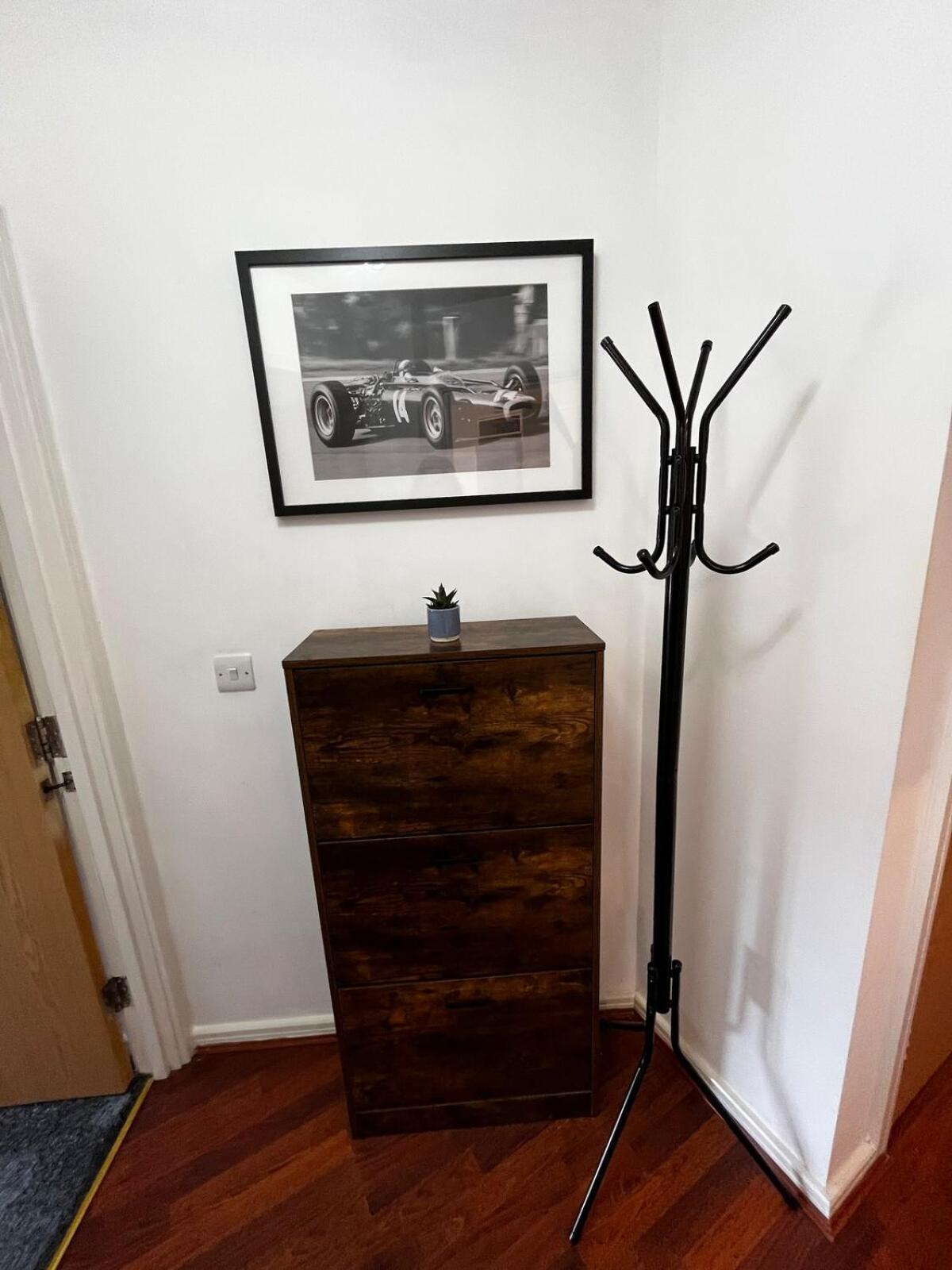 Apartment Chic 2-bed Flat - Coop Live & Ethiad